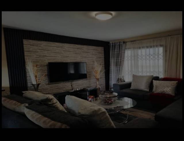 2 BEDROOM APARTMENT FOR SALE IN NEWLANDS EAST